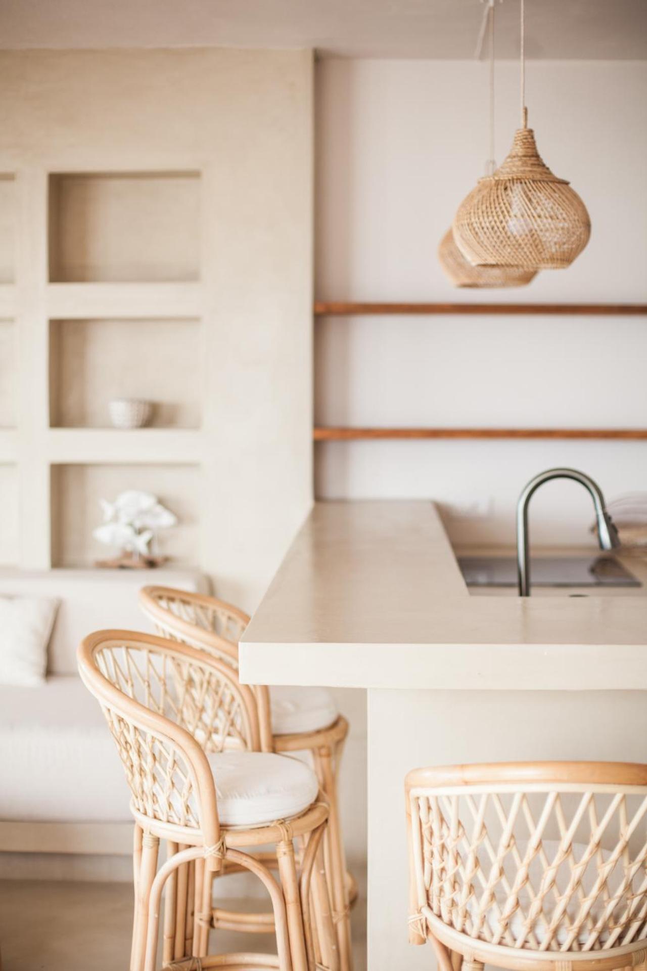 Chantauvent Guest House Blue Bay Bagian luar foto