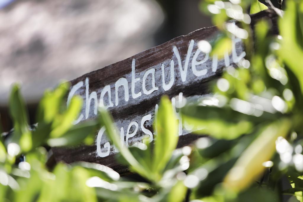 Chantauvent Guest House Blue Bay Bagian luar foto